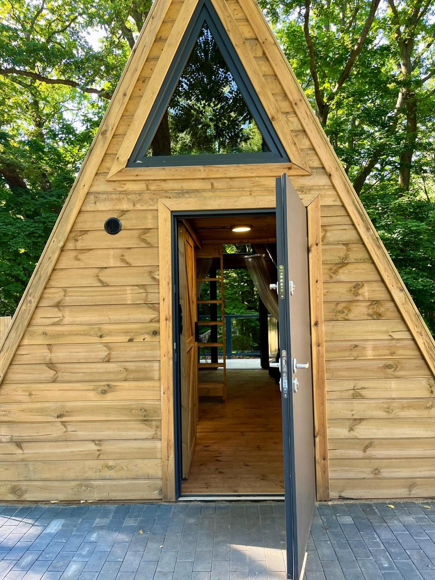 Metropolis Campglamping Hotel Sopot Exterior photo